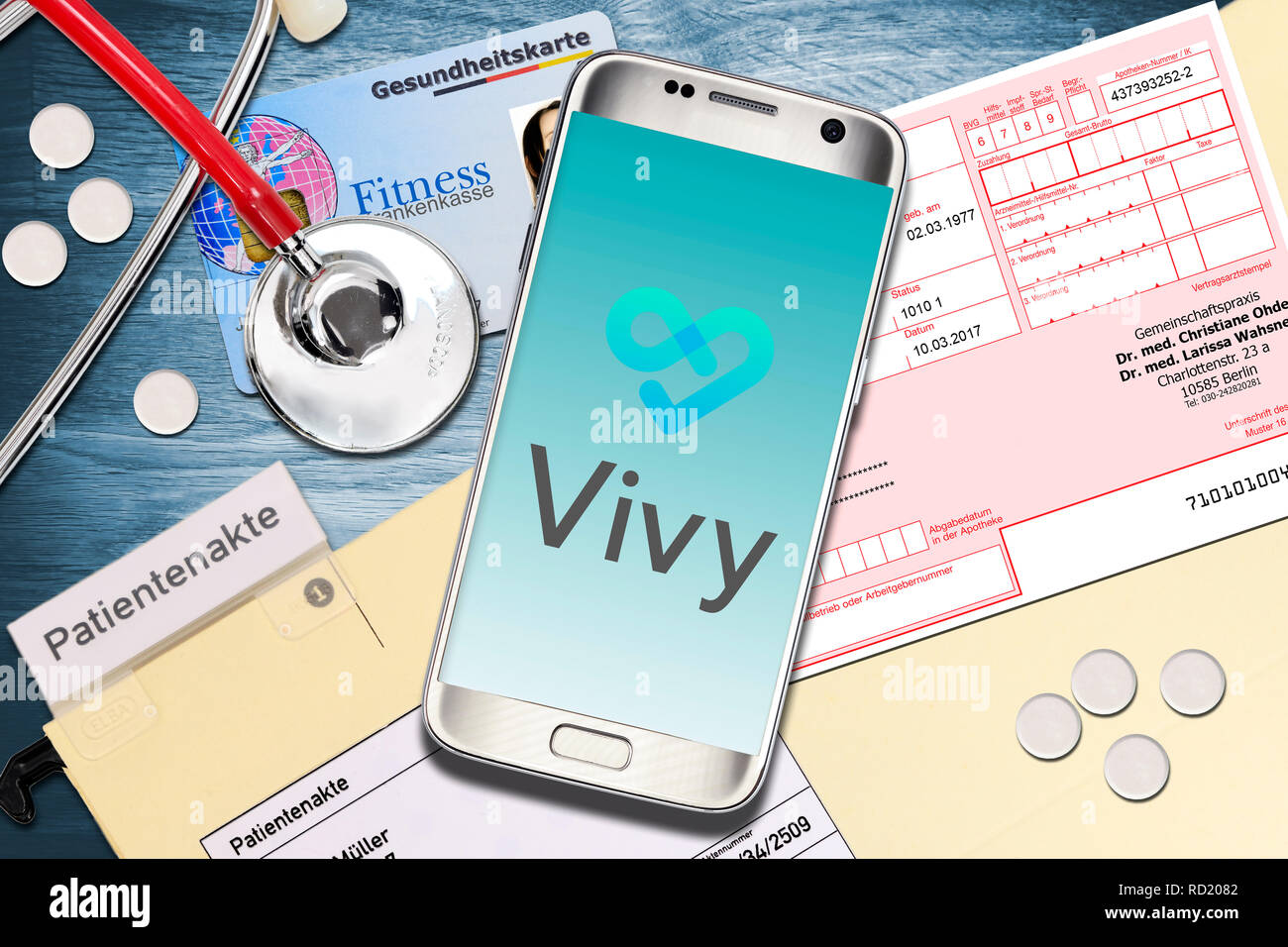 Loi du patient numérique Vivy, poste, symbolique, photo digitale Patientenakte Vivy App, Symbolfoto Banque D'Images