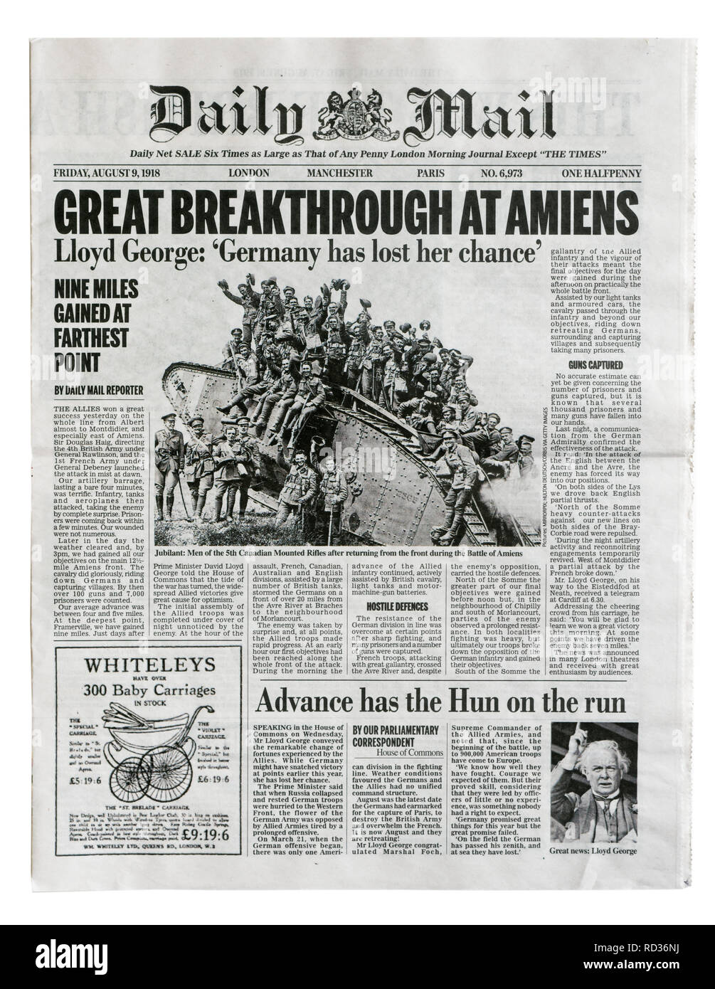 La reproduction de la première page du Daily Mail du 9 août 1918 avec le titre grande percée à Amiens Banque D'Images