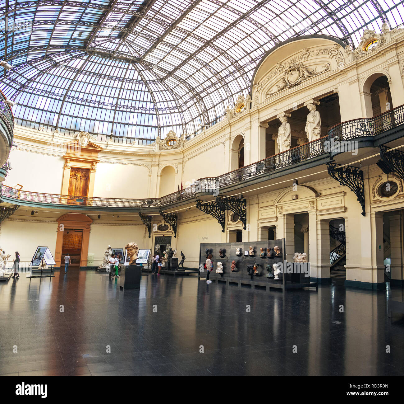 Musée des Beaux Arts (Museo de Bellas Artes) intérieur - Santiago, Chili Banque D'Images