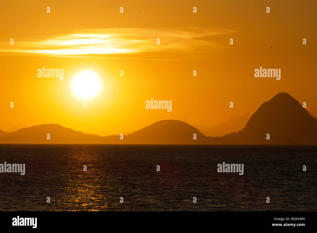Coucher du soleil à Anchieta, Brésil Banque D'Images