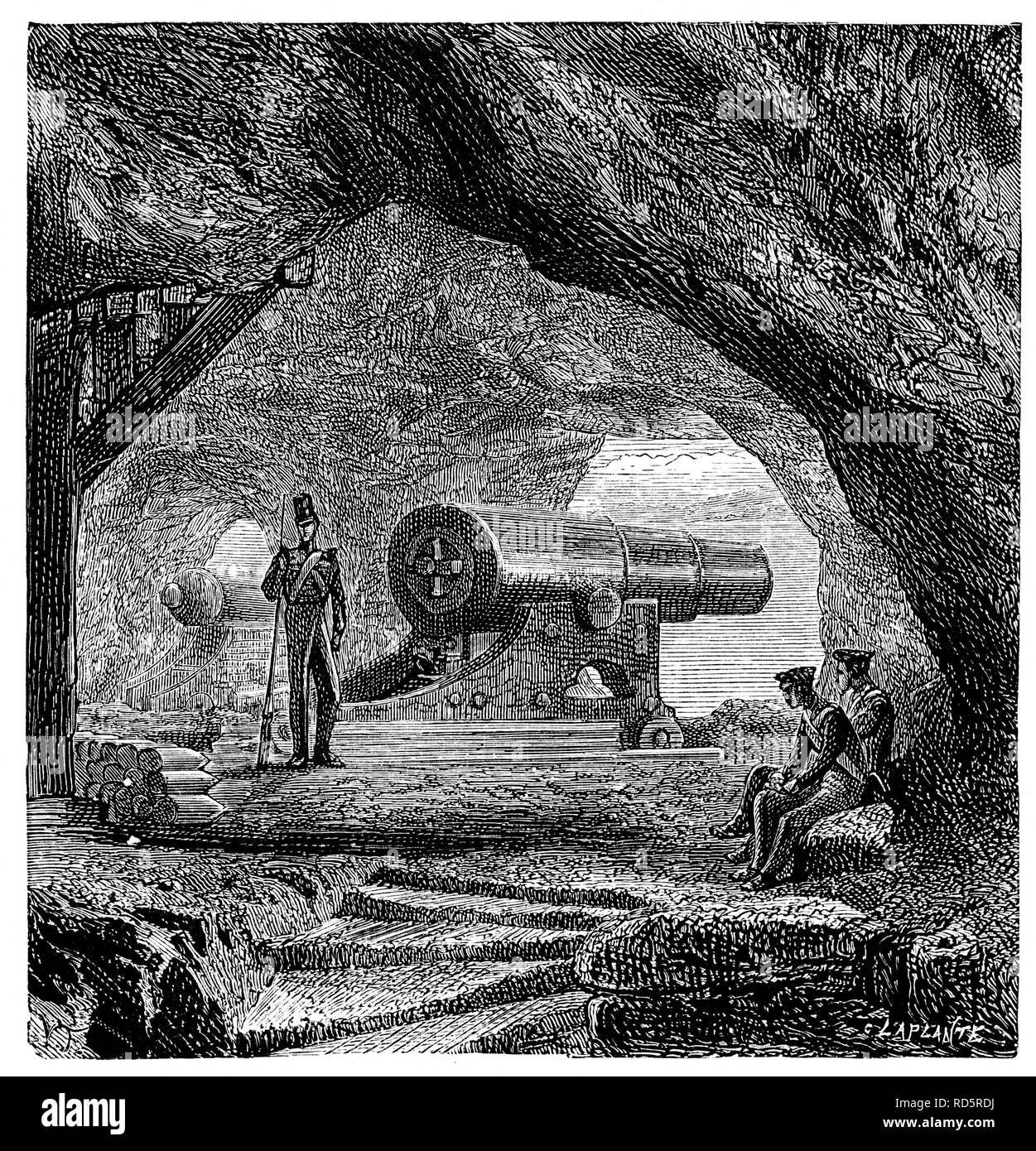 Fortifications de Gibraltar, à partir de la Méditerranée illustré, Nelson, Londres, 1880 : cannon dans la grotte de Saint-Michel Banque D'Images