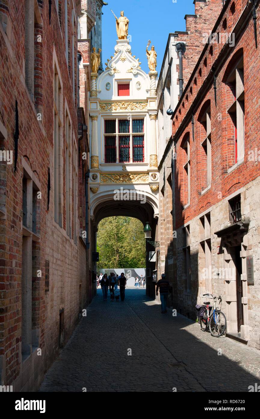 Ezelstraatje Blinde, la rue de l'âne aveugle, centre historique de Bruges, site du patrimoine mondial de l'UNESCO, Belgique, Europe Banque D'Images