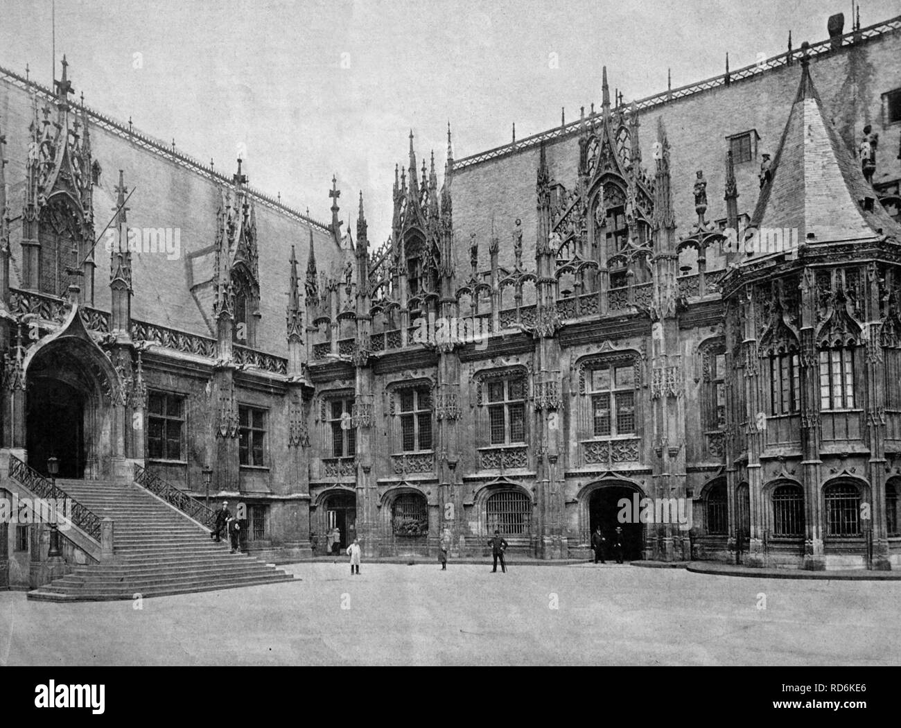 Début d'Autotype Le Palais de Justice ou le Palais de Justice, Rouen, Haute-Normandie, France, 1884, photo historique Banque D'Images