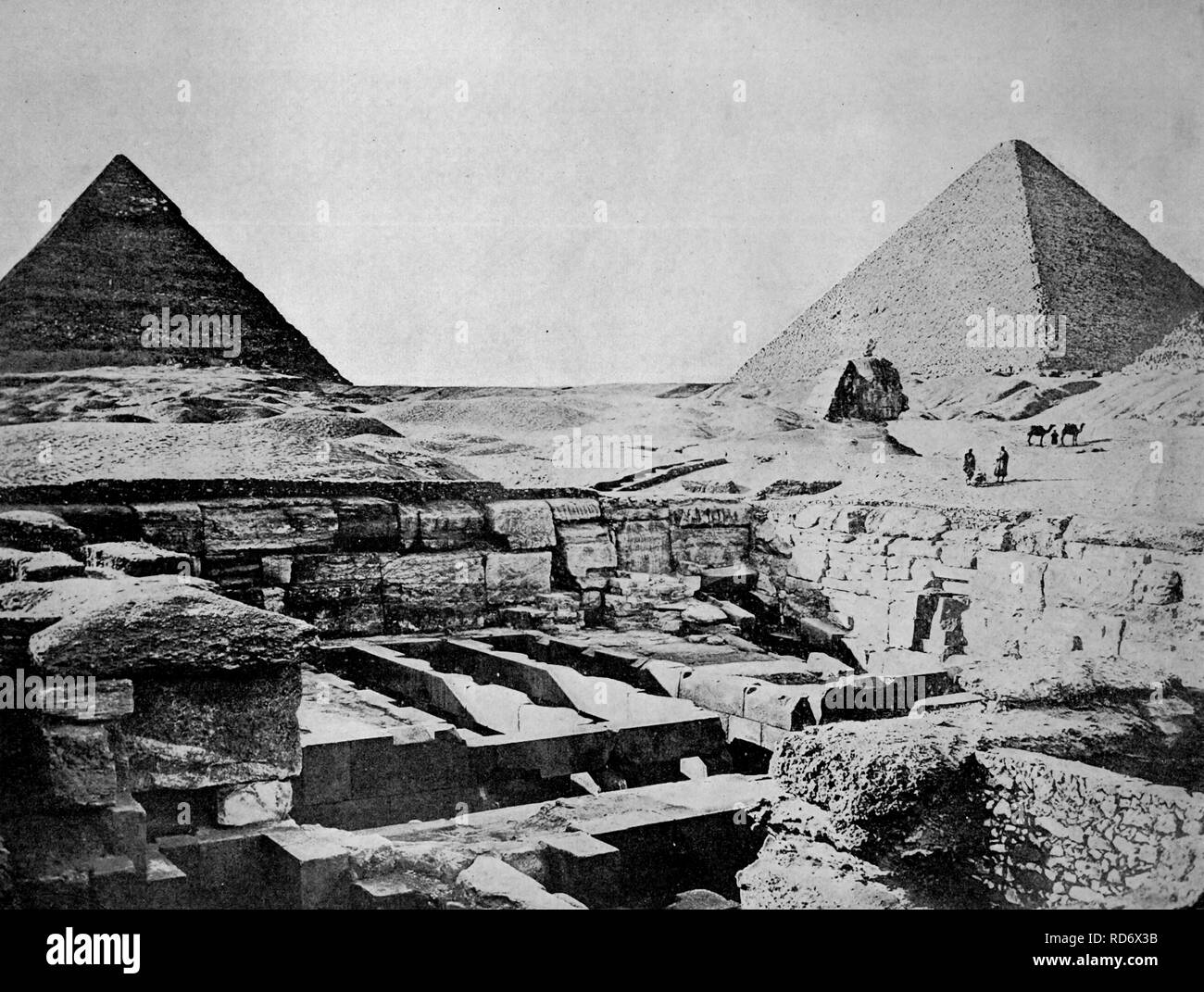 Une des premières photographies d'Autotype des pyramides de Giza, Egypte, circa 1880 Banque D'Images