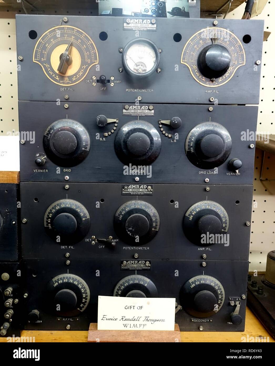Amrad Det. État 2 2634 amplificateur tuner, ondes courtes, R.F. 2596 3500, récepteur de radiodiffusion et Tuner - New England et de vapeur sans fil Banque D'Images