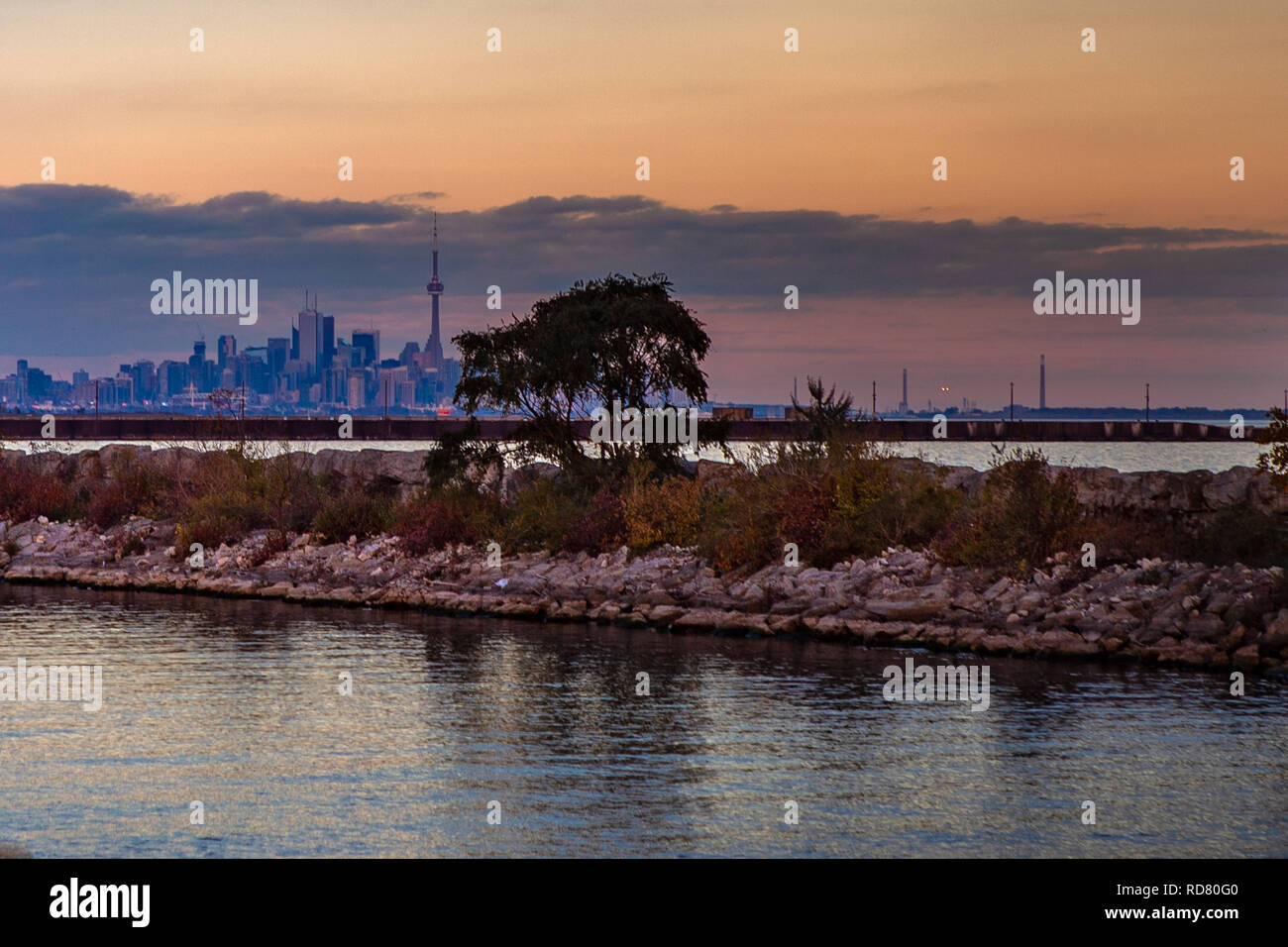 Toronto, Canada - 25 octobre 2018 : Promenade park, et Marina au coucher du soleil, près de Toronto, Canada Banque D'Images