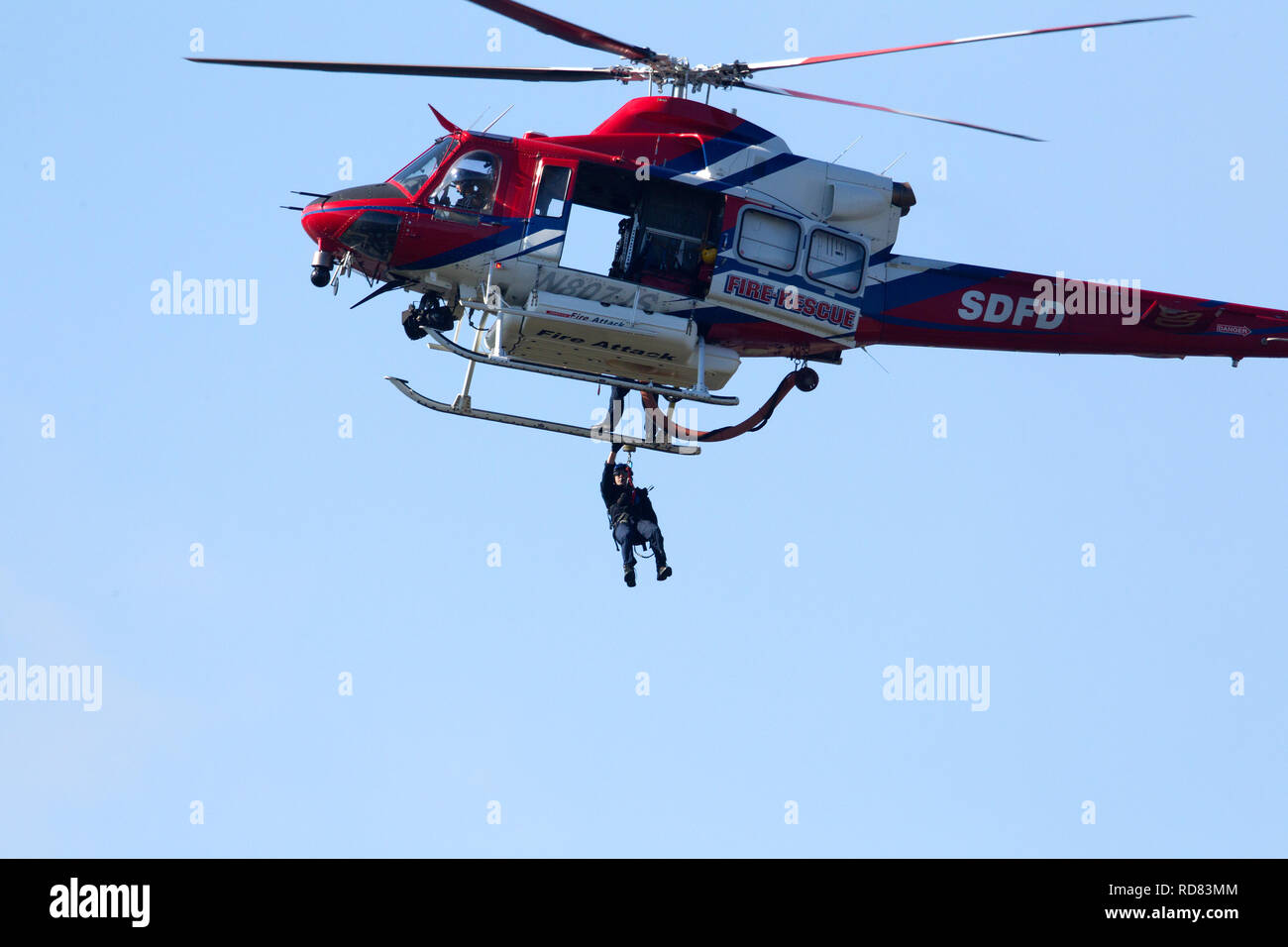 L'air en hélicoptère de sauvetage et d'incendie Banque D'Images