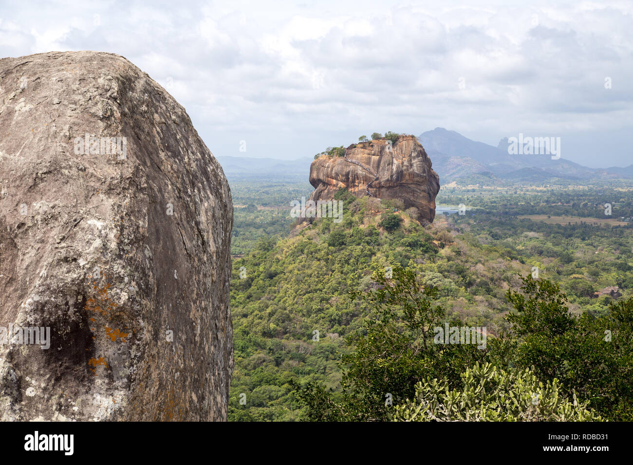 Le Rocher du lion à Sigiriya, Sri Lanka Banque D'Images