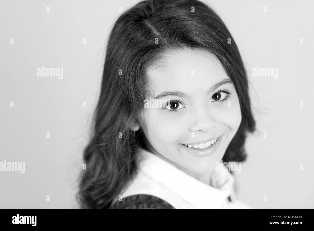 Salon De Coiffure Pour Les Petites Filles Soins Des Cheveux