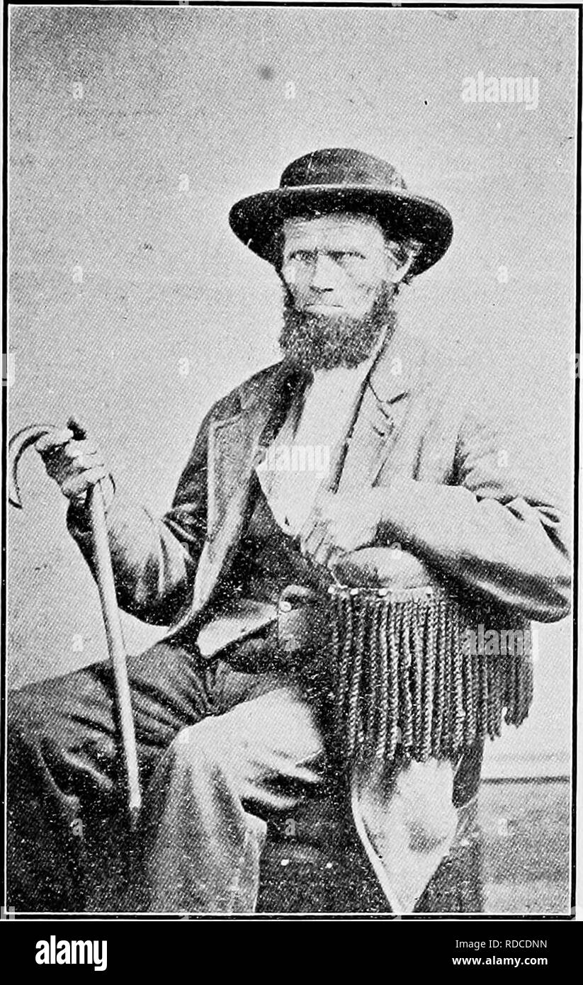 . Disparue la Pennsylvanie les animaux. Zoologie. SETH MITCHELL NELSON (1809-1905) qui a tué un loup dans Clearfield comté lorsqu'il était dans sa 83d année.. Veuillez noter que ces images sont extraites de la page numérisée des images qui peuvent avoir été retouchées numériquement pour plus de lisibilité - coloration et l'aspect de ces illustrations ne peut pas parfaitement ressembler à l'œuvre originale.. Shoemaker, Henry W. (Henry Wharton), b. 1880. [Altoona Altoona, Pennsylvanie La Tribune Publishing Co Banque D'Images