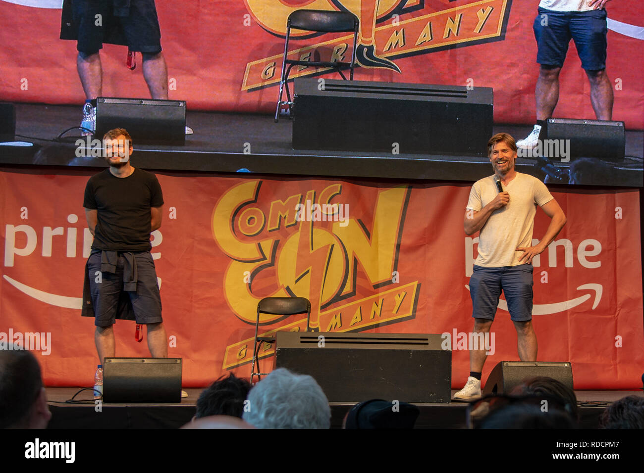 STUTTGART, ALLEMAGNE - 30 juin 2018 : Pilou Asbæk et Nikolaj Coster-Waldau à Comic Con Allemagne Stuttgart, deux jours de convention du ventilateur Banque D'Images