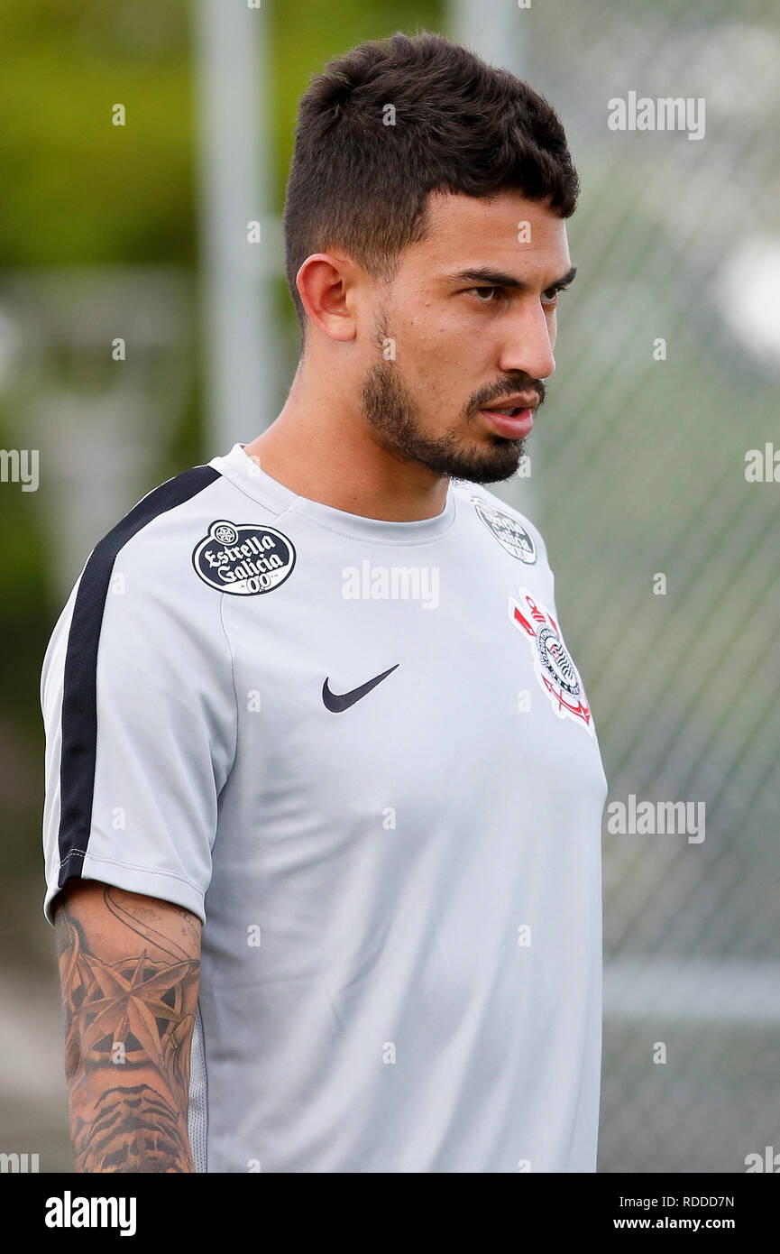 SÃO PAULO, SP - 17.01.2019 : TREINO N CORINTHIENS - Pedro Henrique pendant la formation des Corinthiens tenu dans le CT Dr Joaquim Grava, Zone de l'Est de São Paulo. L'équipe se prépare pour le match contre São Caetano, valide pour le premier tour de la 2019 Championnat Paulista. (Photo : Marco Galvão/Fotoarena) Banque D'Images