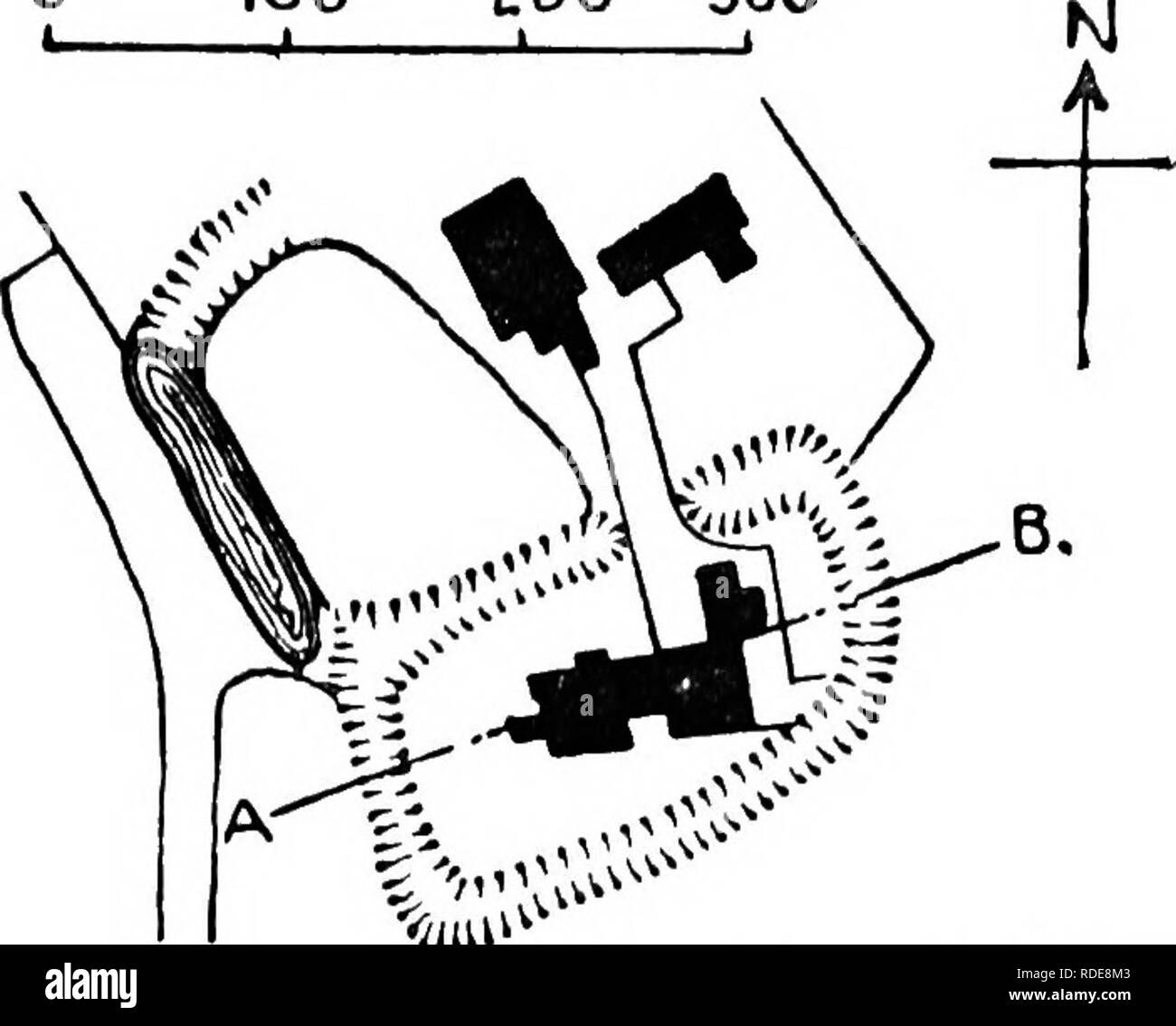 . L'histoire de Victoria du comté de Lancaster ;. L'histoire naturelle. L'échelle. Des pieds O lOO 300 ZOO. SECTION D'UN to B. grande double j/ze Plan. Abram : Bamfurlong ANCIENNE Hall EARTHWORKS a été utilisé pour former un rempart autour de la ' ' l'île plate-forme. La première méthode est vu à Bewsey dans Burton, Bradley en bois bois Burton {plan vide), l'éplucher à Heaton Norris, ancien Brynn Ashton dans {^dans Makerfield plan ide), Rufford j'^plan ide) et Sefton ; la deuxième à la douve dans Hornby avec Farleton paroisse (^plan d'ide). Homestead douves, comme on les appelle, infermeture domaines allant d'un dixième d'hectare, au Banque D'Images