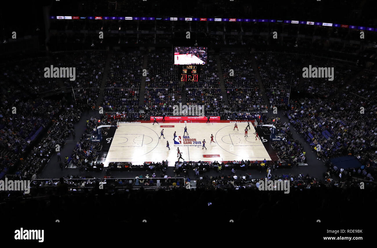 Vue générale de l'action au cours de la NBA 2019 Jeu de Londres à l'O2 Arena, Londres. Banque D'Images