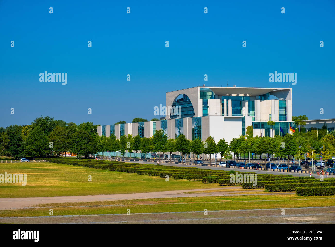 Berlin, Berlin - Allemagne / état 2018/07/31 : Vue panoramique de la chancellerie allemande moderne - construction Bundeskanzieramt - Bureau principal de Chancelier Banque D'Images