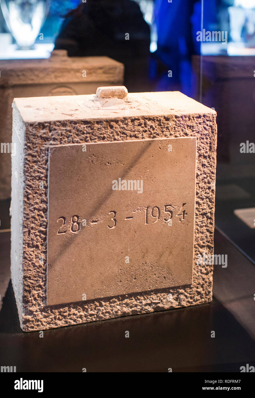 Barcelone, Espagne - 12 janvier 2018 : Le musée de trophées des coupelles et des bourses de l'équipe de FC Barcelone dans le Camp Nou. Banque D'Images