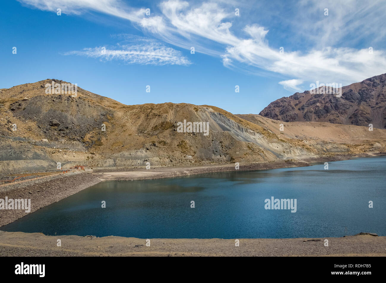 Embalse el Yeso barrage au cajón del Maipo - Chili Banque D'Images