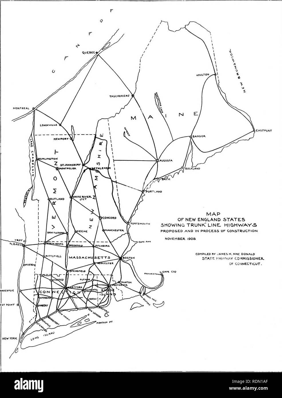 . Actes de la 1ère conférence de la Nouvelle-Angleterre appelé par les gouverneurs des états de la Nouvelle-Angleterre, Boston, 23-24 novembre, 1908. Craig, John, 1864-1912 ; pêche ; les routes. Carte des états de la Nouvelle-angleterre montrant tronc : CHALYBS MEDICAL DEVICES VOIRIE PROPOSÉES ET EN PROCESSUS DE CONSTRUCTION ÉTABLI PAR JAMES H. MAC DONALD STATE HIGHWAY COMMISSAIRE. Du Connecticut. POUftHKEEP&amp;re wesT POINT. Veuillez noter que ces images sont extraites de la page numérisée des images qui peuvent avoir été retouchées numériquement pour plus de lisibilité - coloration et l'aspect de ces illustrations ne peut pas parfaitement ressembler à l'œuvre originale.. Gouverneurs Banque D'Images