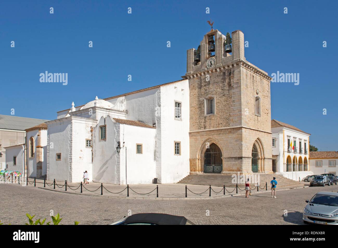 Cathédrale de Largo da Sé, centre-ville historique, Faro, Algarve, Portugal Banque D'Images