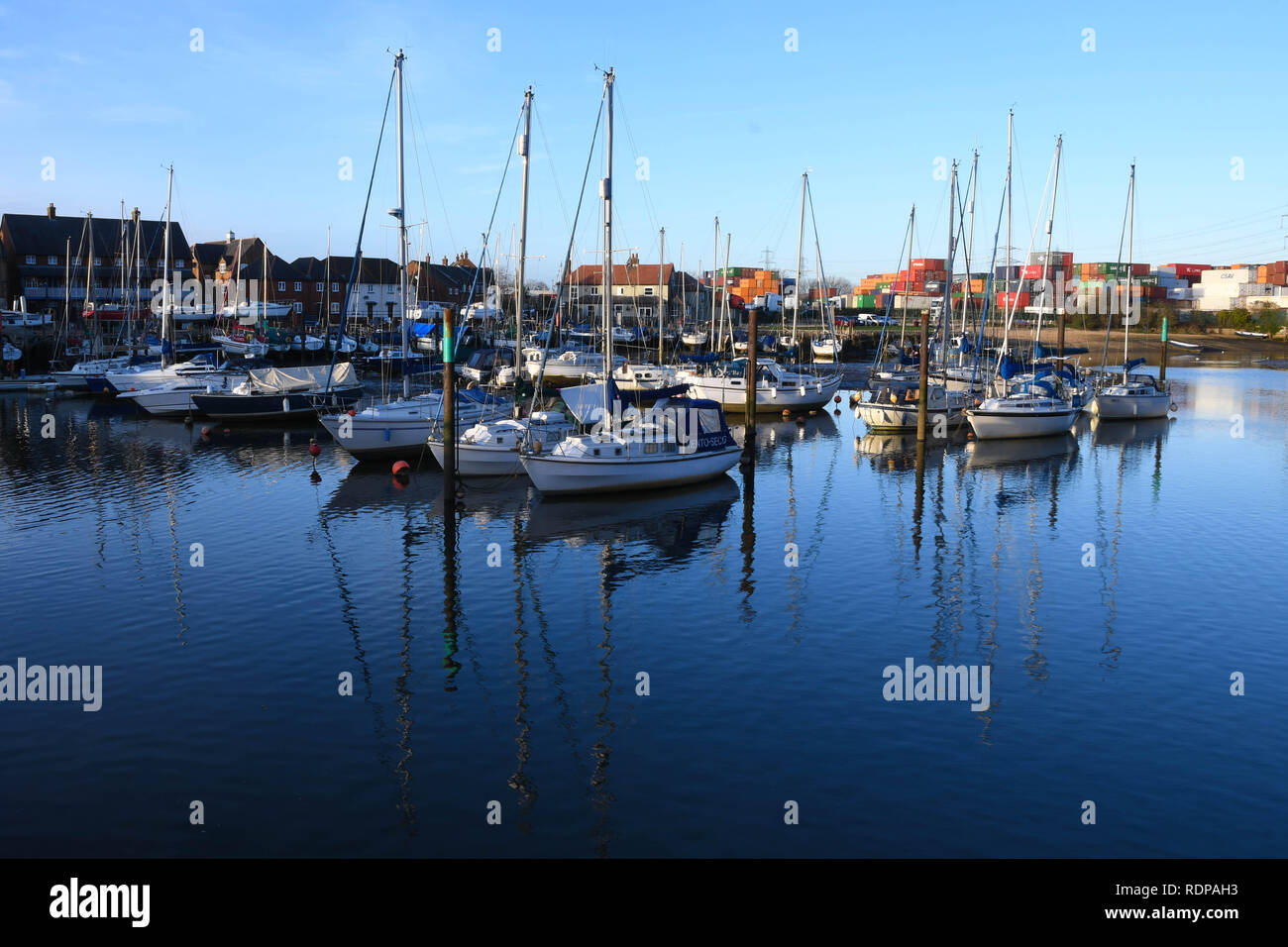 Voiliers à Southampton en Angleterre Banque D'Images