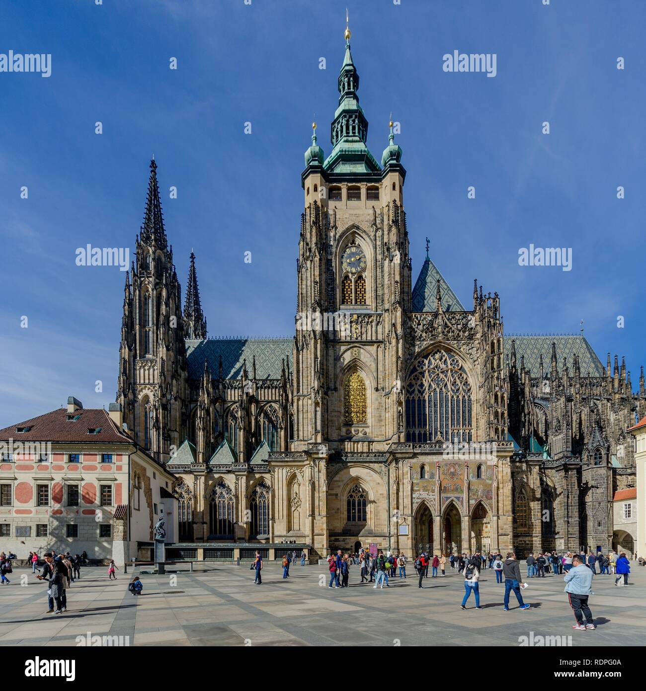 PRAGUE, HRADCANY QUARTIER / RÉPUBLIQUE TCHÈQUE - 29 septembre 2018 : la cathédrale métropolitaine de Saint Vitus, Venceslas Banque D'Images