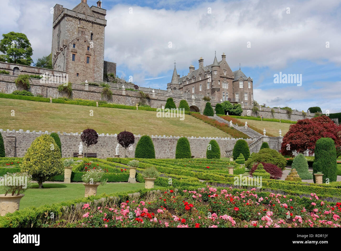 Jardins du Château de Drummond près de Crieff, Perthshire, Écosse, Royaume-Uni Banque D'Images