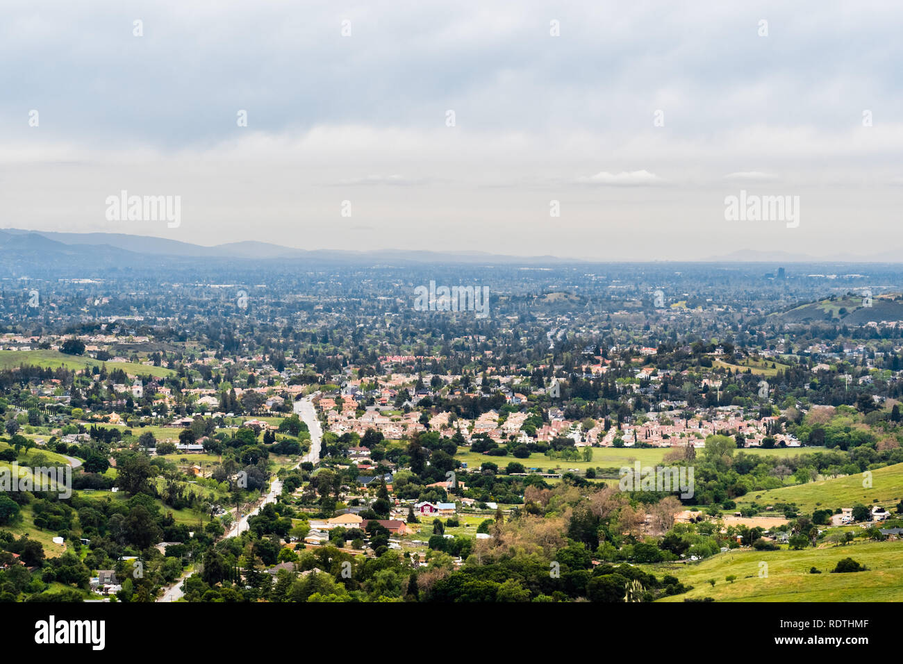 Vue aérienne du quartier résidentiel dans le sud de San Jose, le comté de Santa Clara, Californie Banque D'Images