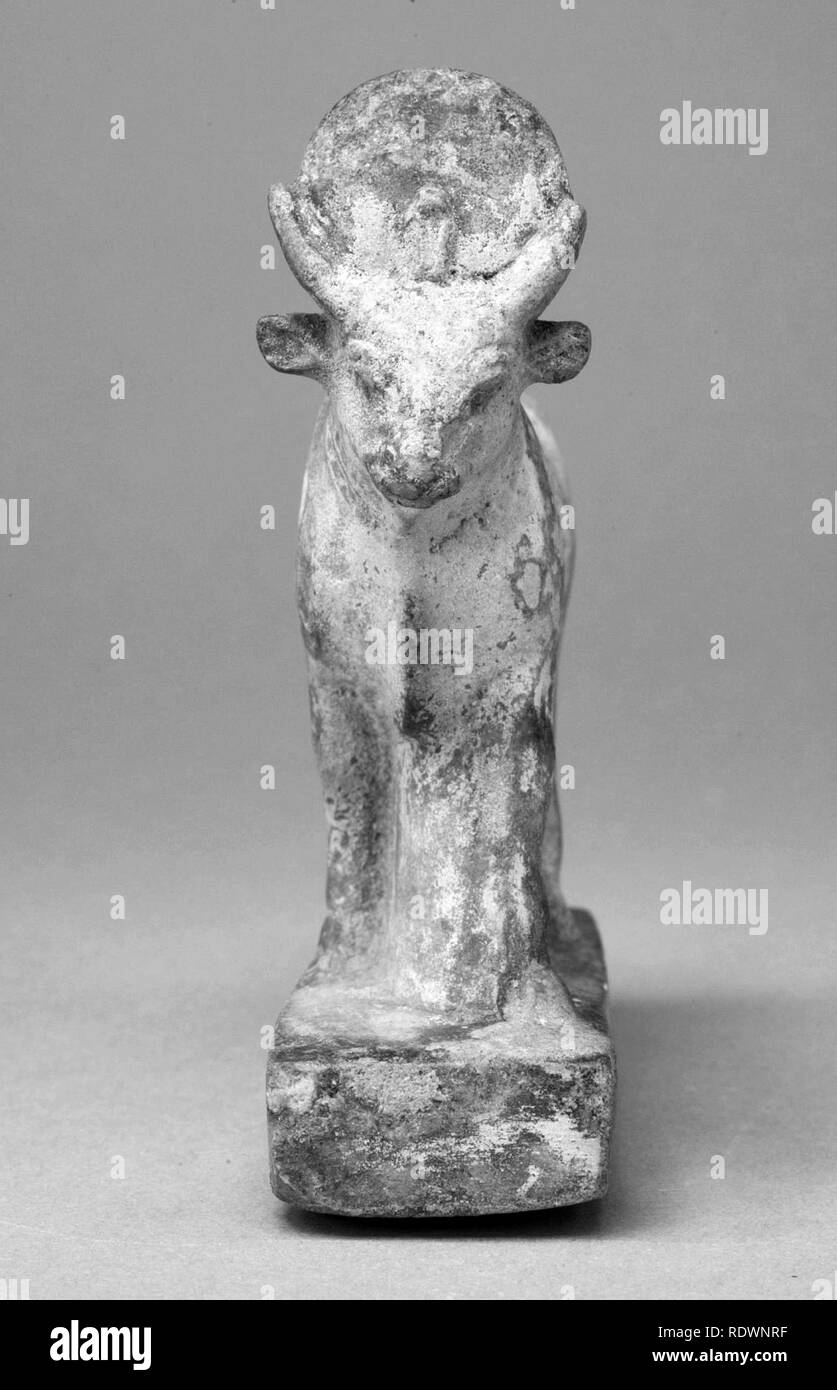 Design Toscano QL161311 Statua Api Il Toro, Dio Egizio