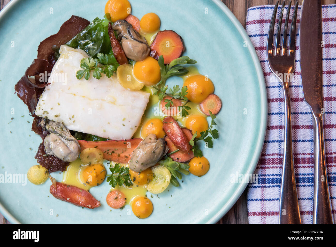 Sous vide poisson Banque de photographies et d’images à haute résolution Alamy