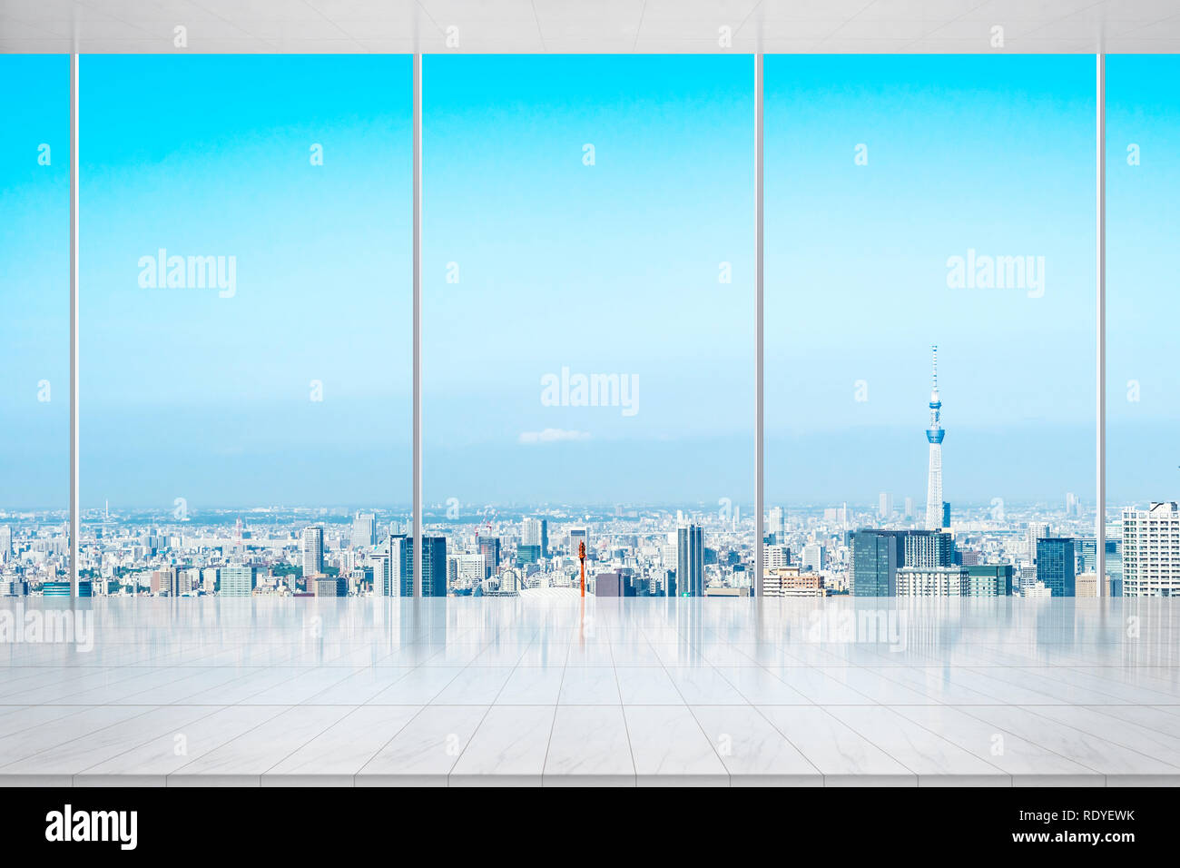 Entreprise et design - concept vide en sol et fenêtre avec vue aérienne paysage urbain moderne à Shinjuku, Tokyo, Japon, pour l'affichage ou des maquettes Banque D'Images