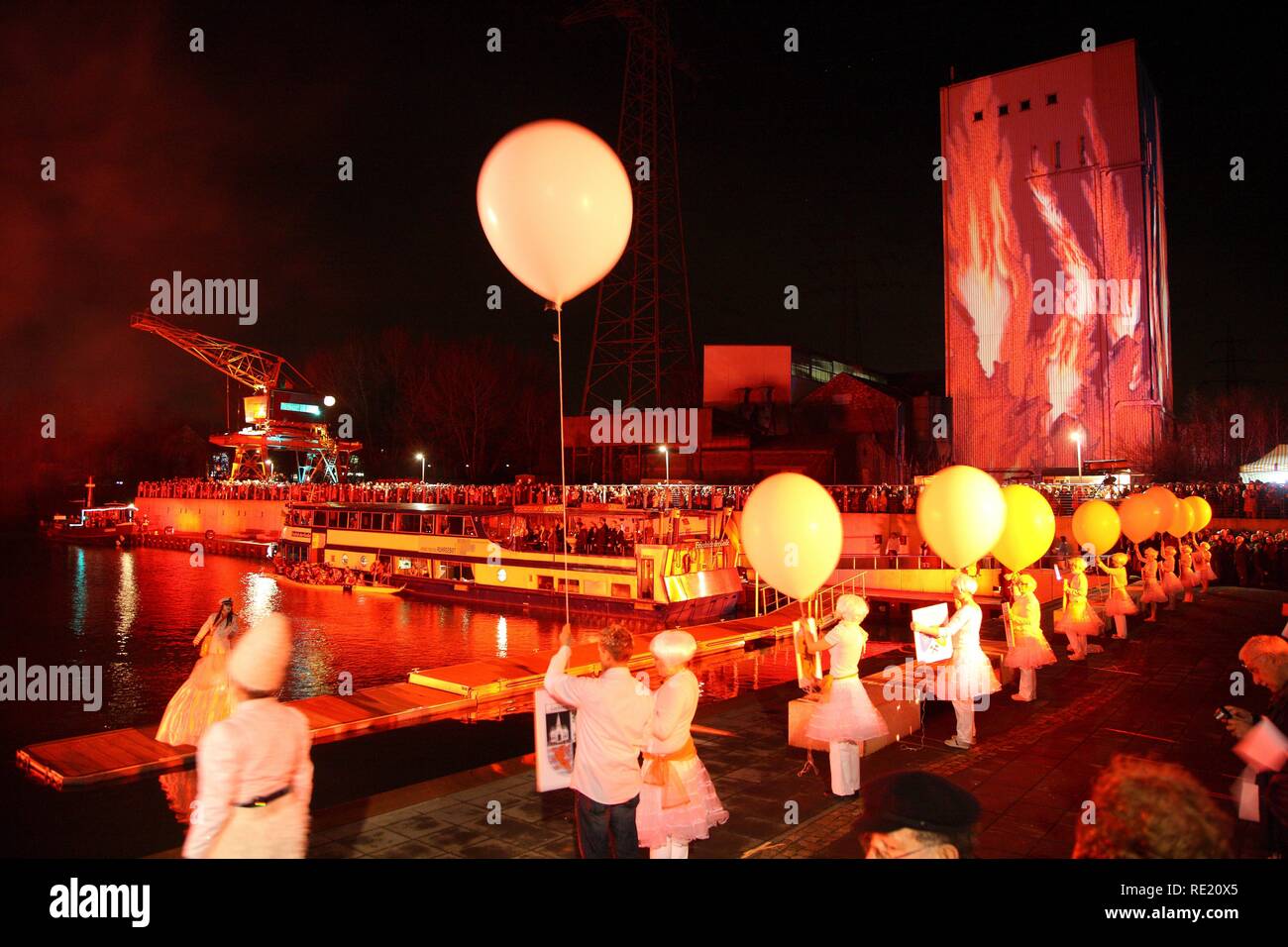 Événement d'ouverture de l'Kulturkanal, un projet tout au long de l'été le long du Canal-Rhine-Herne la culture, l'année 2010 de la Ruhr metropolis Banque D'Images