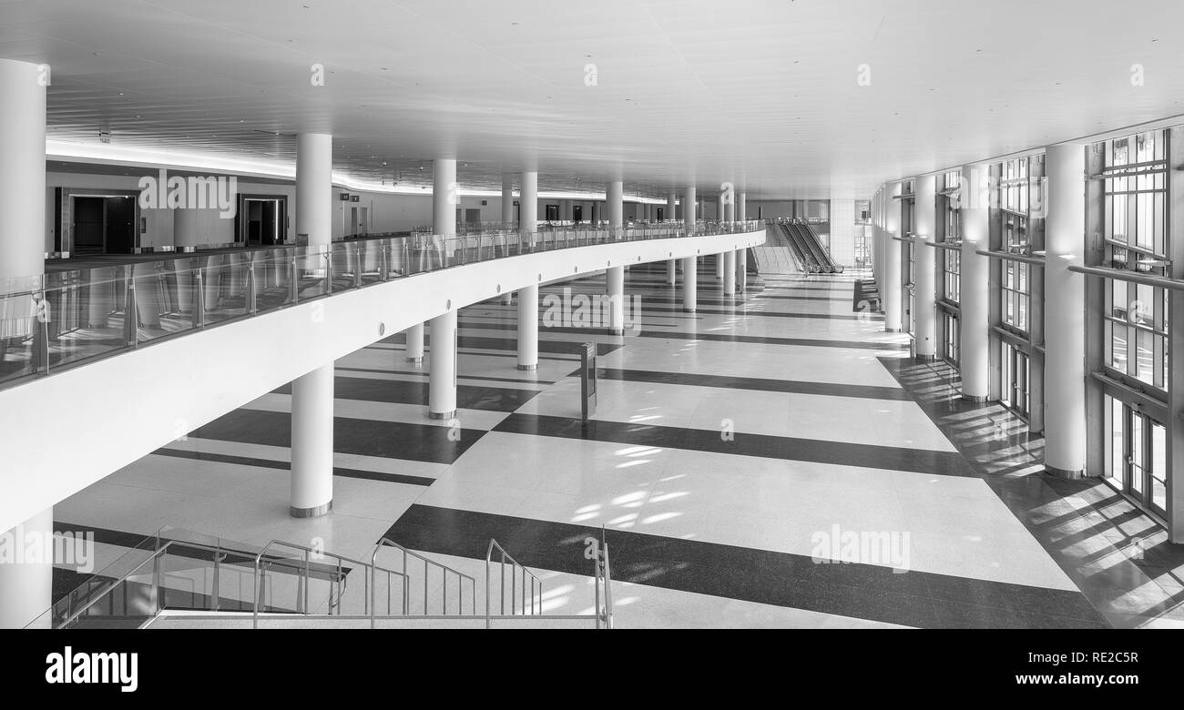 L'intérieur du hall vide le centre des congrès de Miami Beach à Miami Beach, Floride Banque D'Images