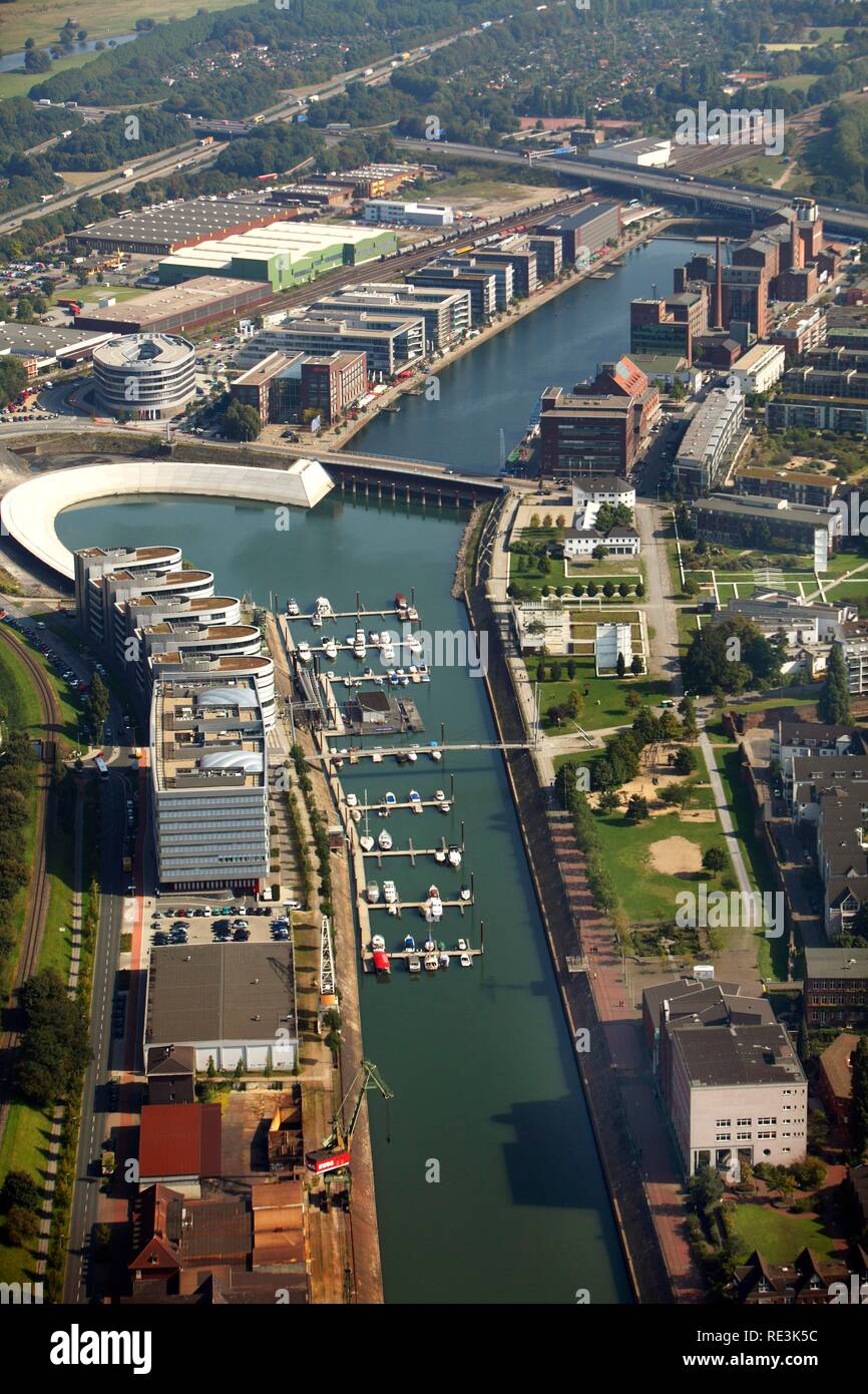 Innenhafen Duisburg inner harbour, nouvelle utilisation de vieux docks, Five-Boats, marina, bureaux, commerces, loisirs, gastronomie Banque D'Images