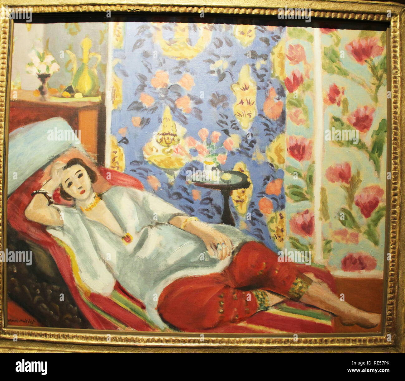 Odalisque avec pantalon rouge, autour de 1924-1925, Henri Matisse  (1869-1954), huile sur toile, Musée d'Orsay, CCBB, São Paulo, Brésil Photo  Stock - Alamy