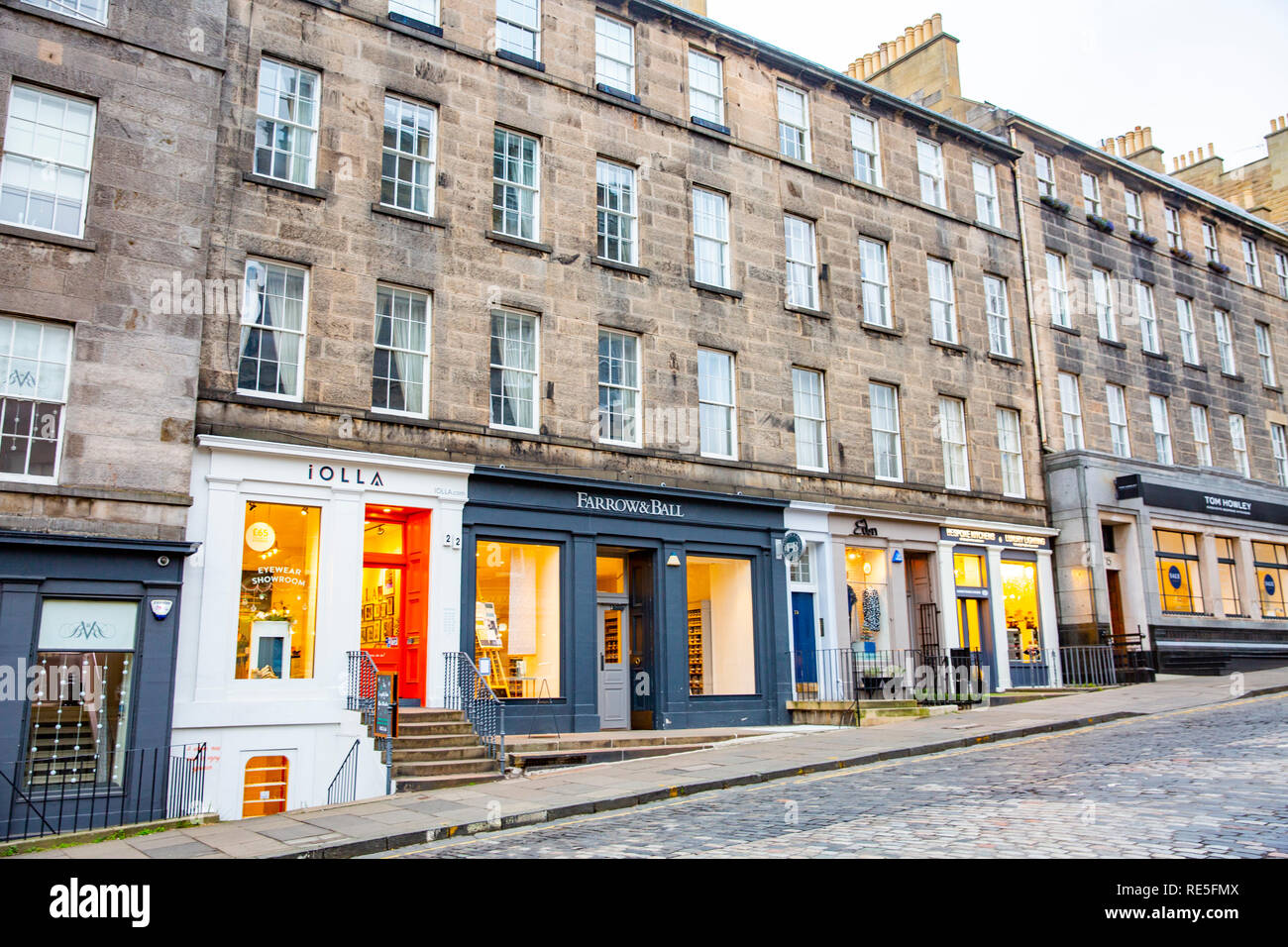 Magasins et magasins à Stockbridge Édimbourg, y compris Farrow et Ball, Écosse, Royaume-Uni Banque D'Images