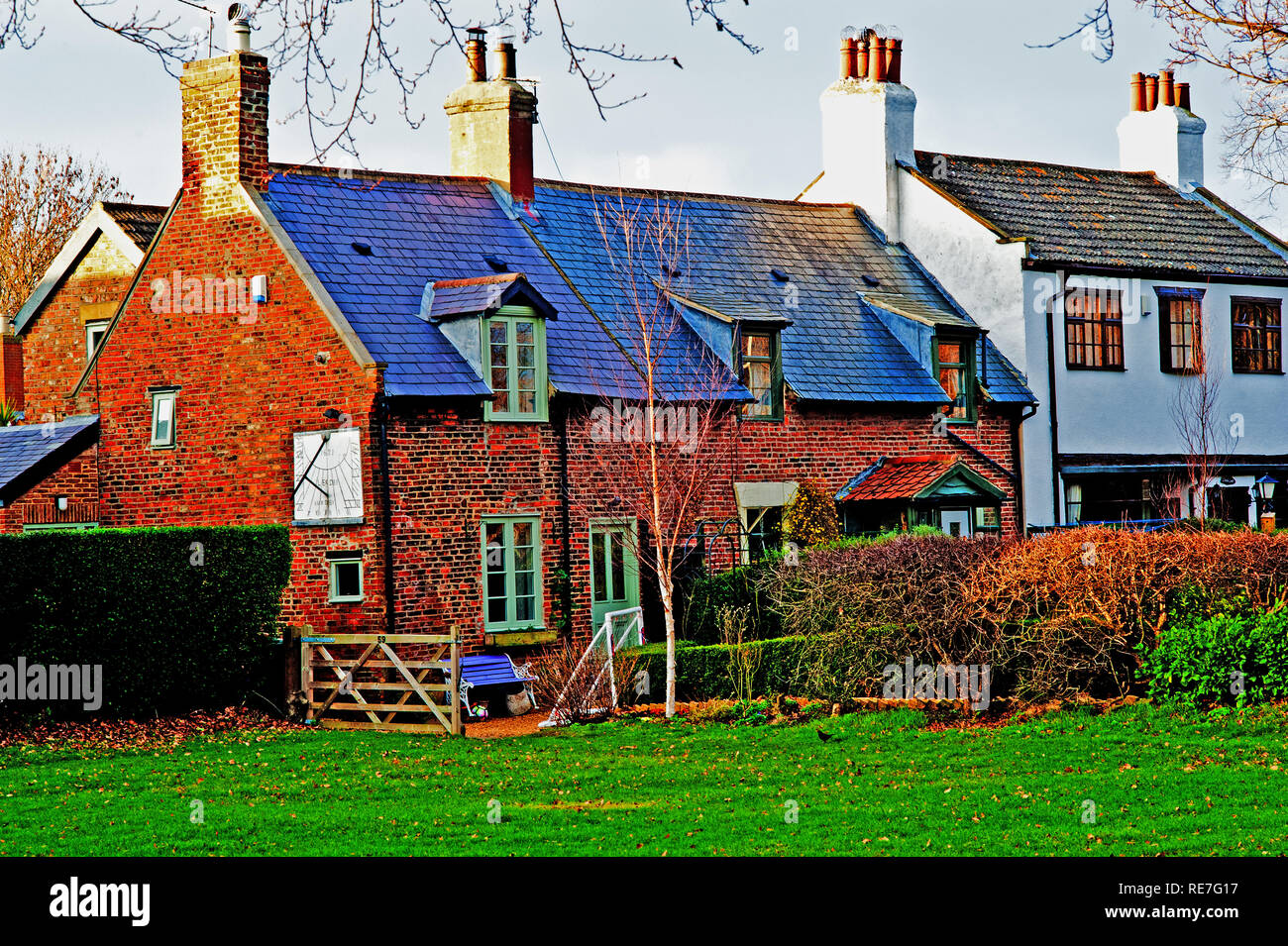 Cadran solaire Cottage, Thornaby Village Green, Thornaby on Tees, Angleterre du Nord-Est Banque D'Images