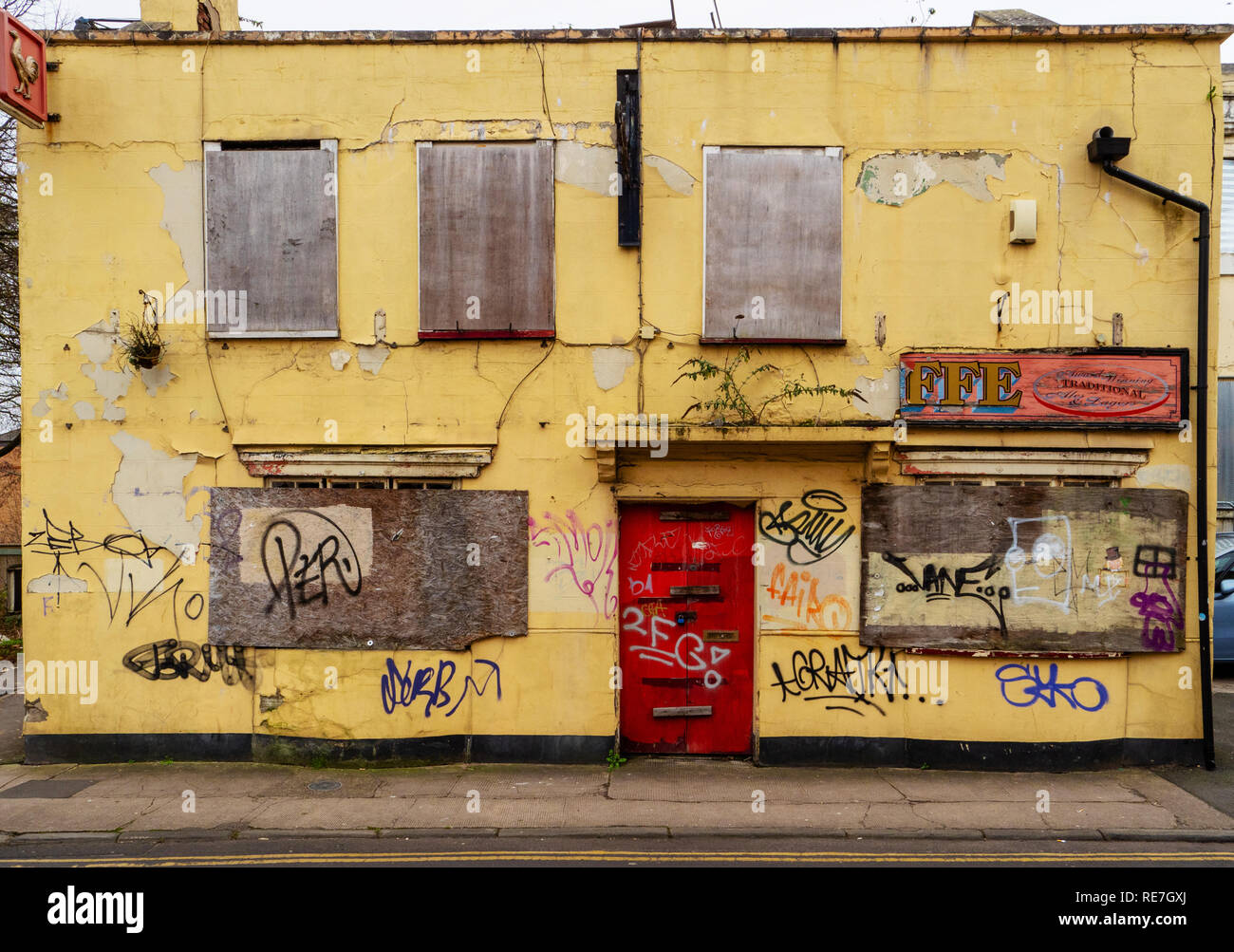 Reste à l'abandon de la pub de Bell à Redcliffe à Bristol UK Banque D'Images