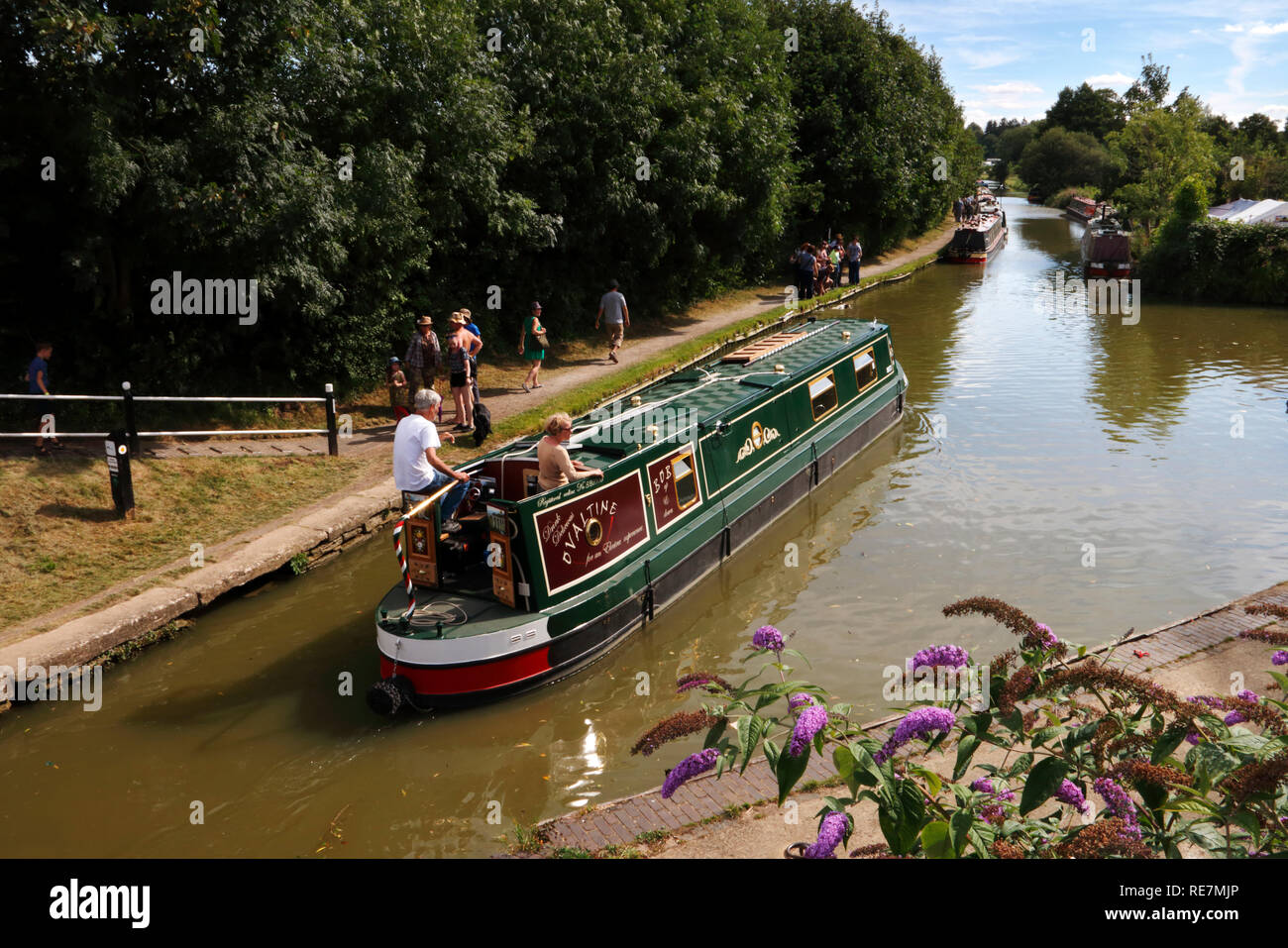 Sur le canal à Narrowboats Cropredy, Oxfordshire Banque D'Images