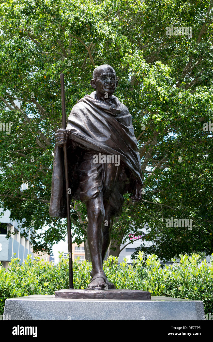 Statue de Gandhi dans Roma Street Parkland, Brisbane, Queensland, Australie Banque D'Images