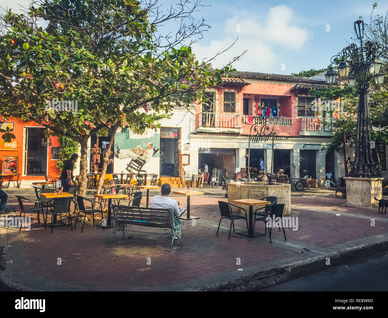 Cartagena, Colombie - mars 2019 : scène de rue et façades colorées de la vieille ville de Cartagena , Colombie Banque D'Images