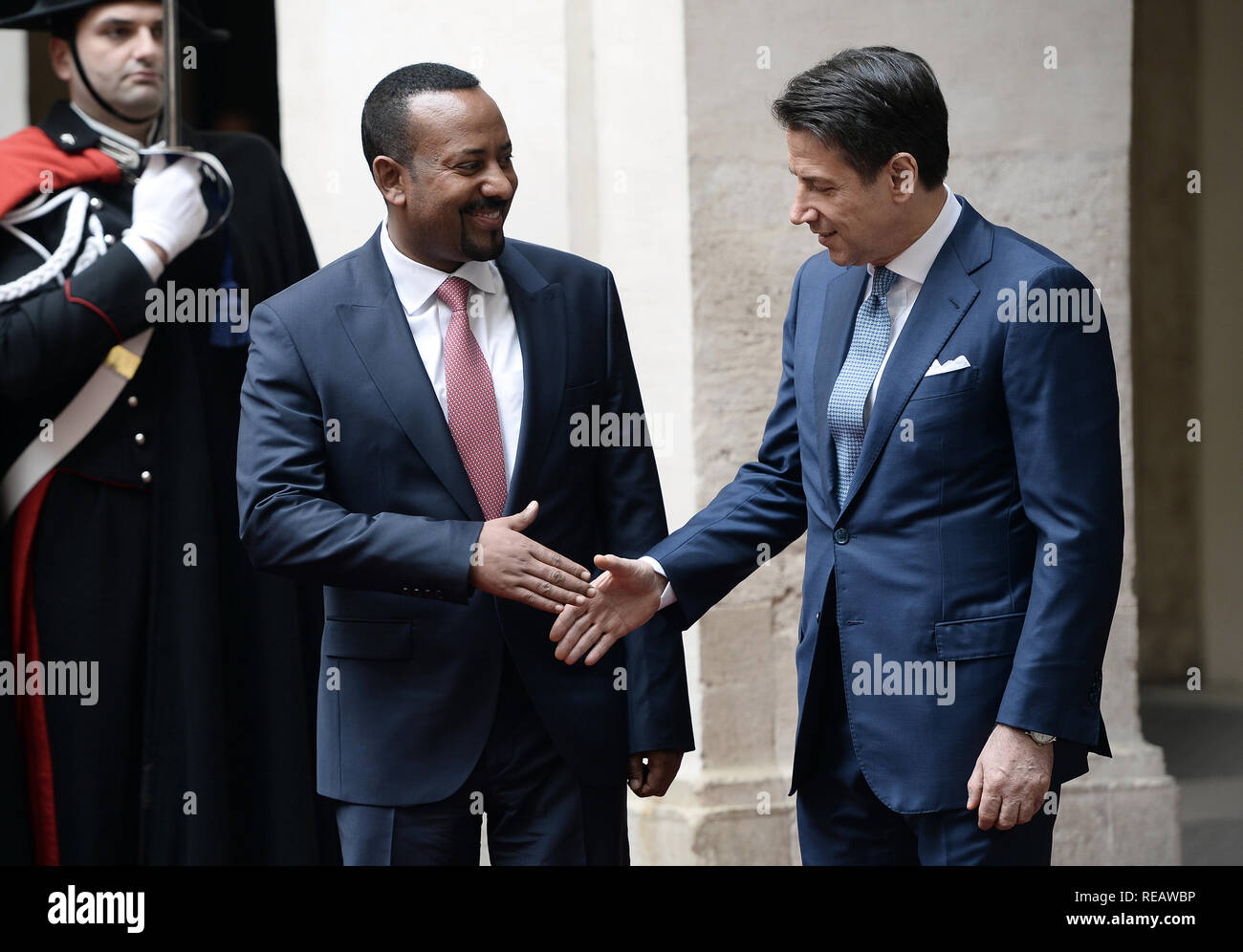 Rome, Italie. 21 janvier 2019. Le premier ministre Giuseppe Conte, rencontre le Premier Ministre de la République fédérale démocratique d'Ethiopie, Abiy Ahmed Ali Dans le pic Giuseppe Conte, Abiy Ahmed Ali Crédit : LaPresse/Alamy Live News Banque D'Images