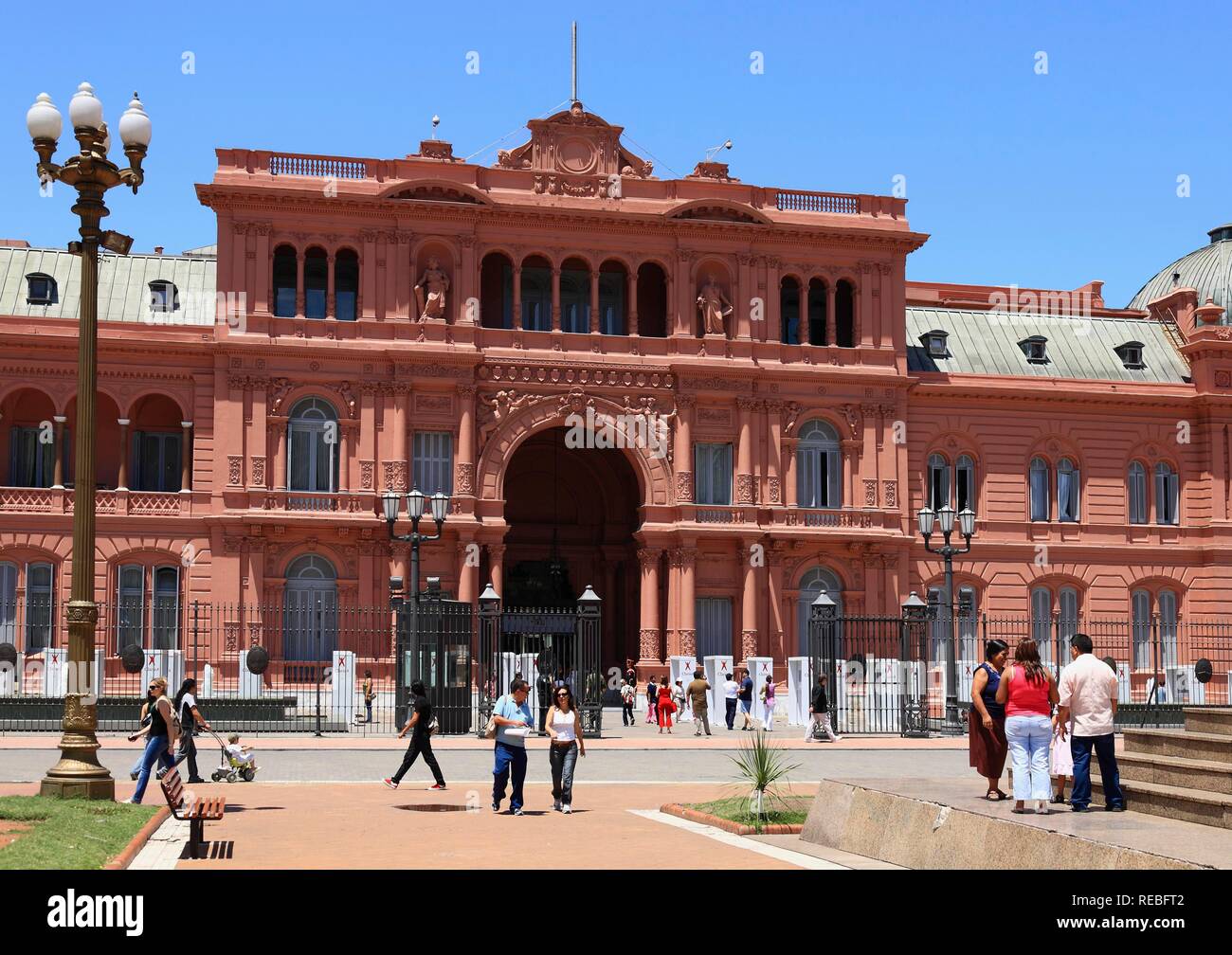 Casa Rosada, le palais présidentiel sur le côté est de la place Plaza de Mayo, Buenos Aires, Argentine Banque D'Images