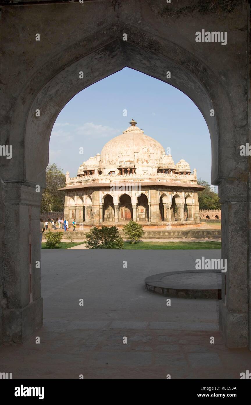 Tombeau octogonal d'Isa Khan, UNESCO World Heritage Site, Delhi, Inde Banque D'Images