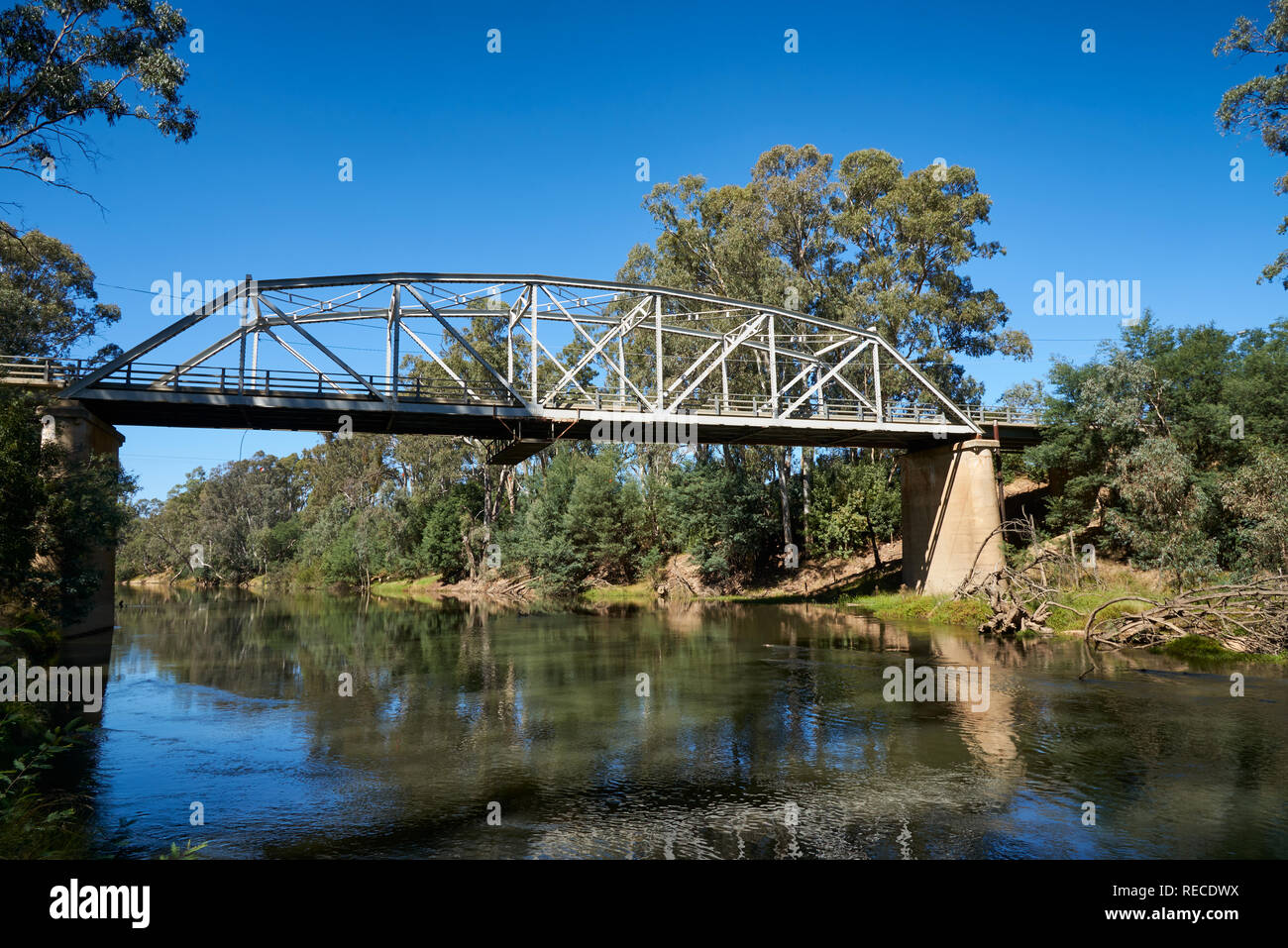 Pont-route à Murchison, Victoria, Australie. Banque D'Images