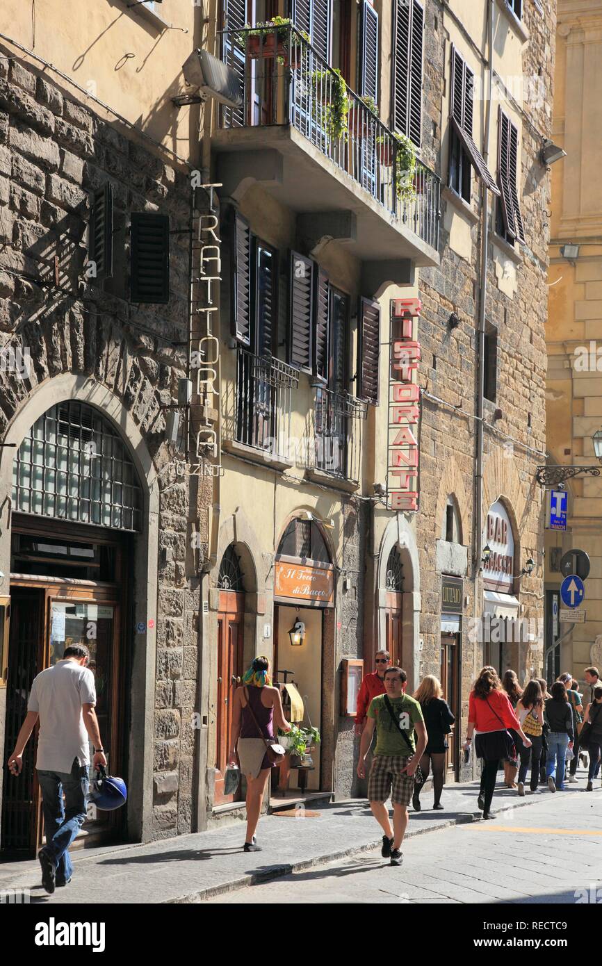 Street dans le centre historique de Florence, Florence, Toscane, Italie, Europe Banque D'Images