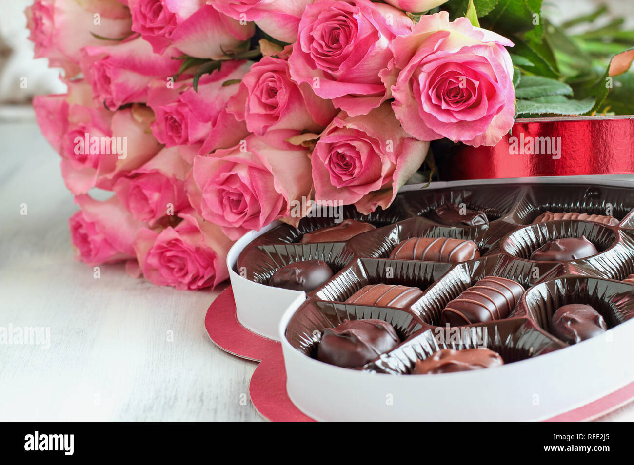 Chocolate box rose Banque de photographies et d'images à haute résolution -  Alamy