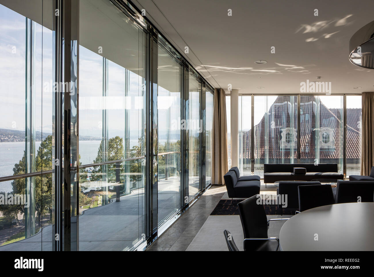 Les salles de réunion. Siège de bureau Swiss Re, Zurich, Suisse. Architecte : Diener & Diener, 2017. Banque D'Images