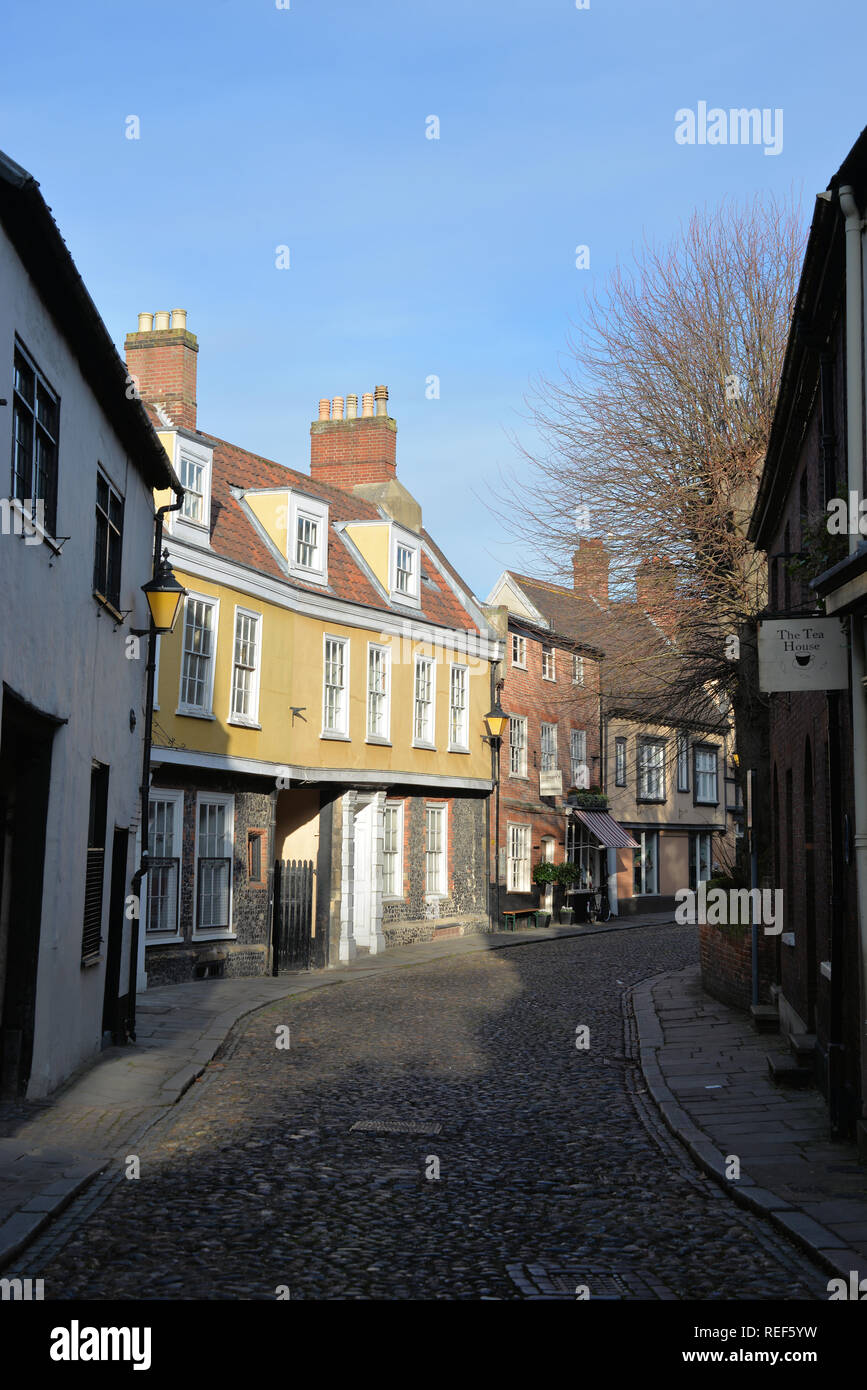 Winter Street View de Elm Hill, Norwich, Norfolk, UK Banque D'Images