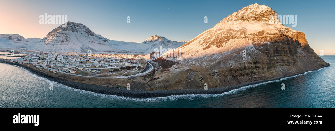 Bolungarvik d'hiver, l'Islande, Fjords de l'Ouest Banque D'Images
