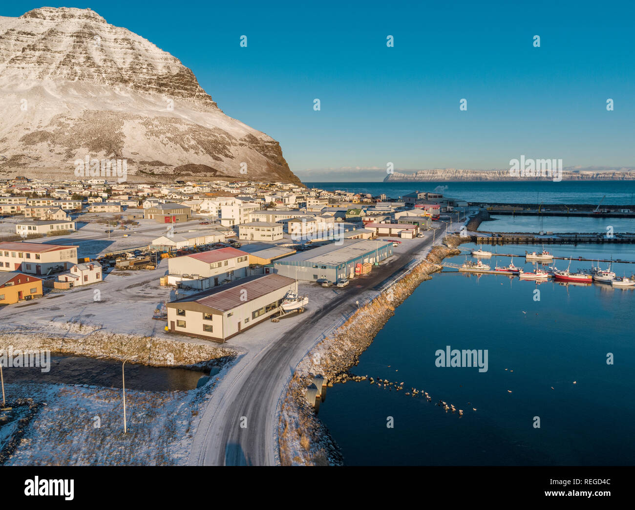 Bolungarvik d'hiver, l'Islande, Fjords de l'Ouest Banque D'Images Bolungarvik d'hiver, l'Islande, Fjords de l'Ouest Banque D'Images